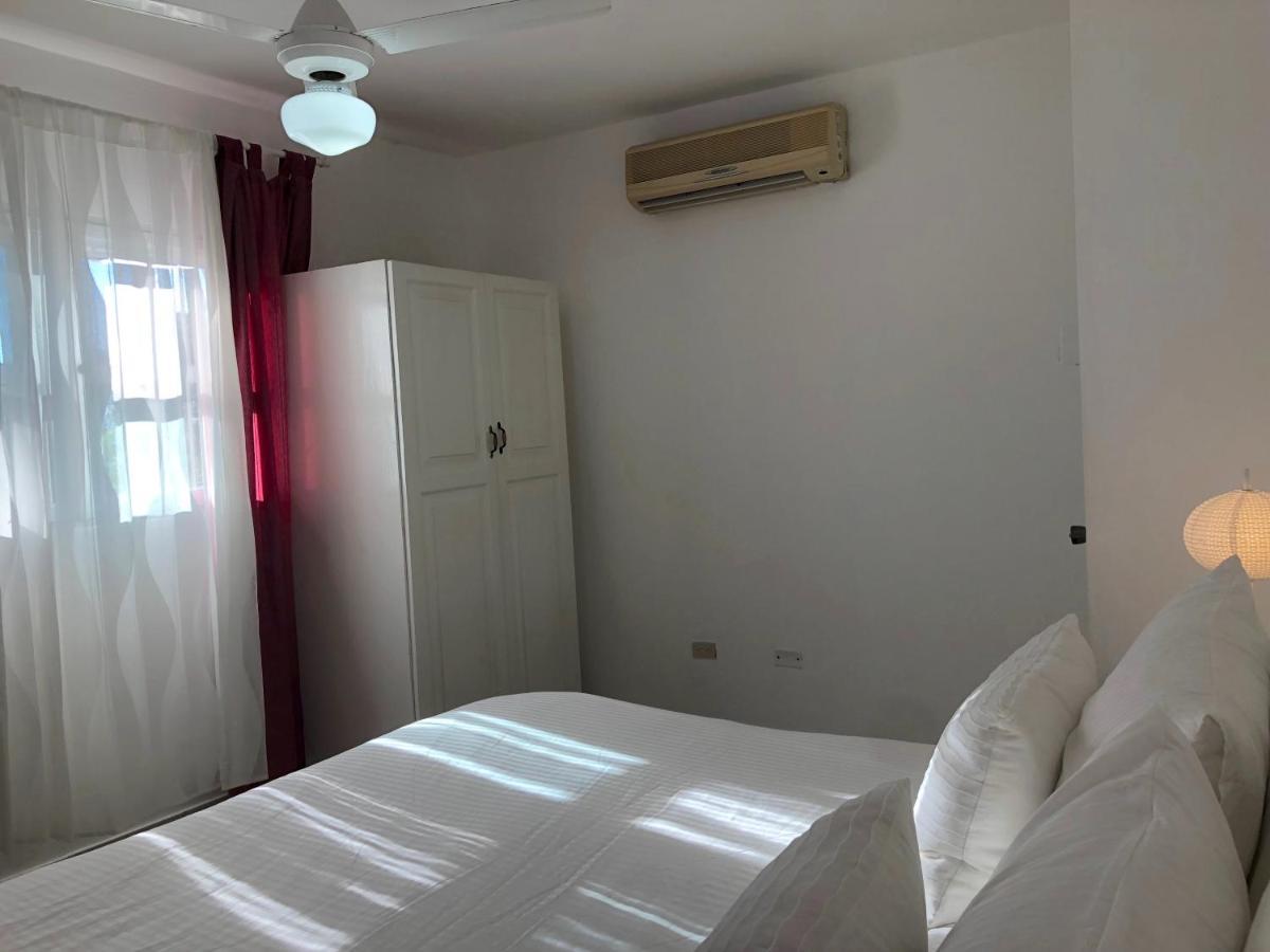 Blue Ocean Deluxe Studios - Wifi, Pool, Bbq, Restaurants, Beach Club & Spa ปุนตากานา ภายนอก รูปภาพ
